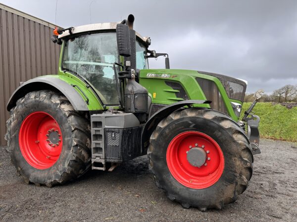 Fendt 828 ProfiPlus – 2017 – 6100 hours